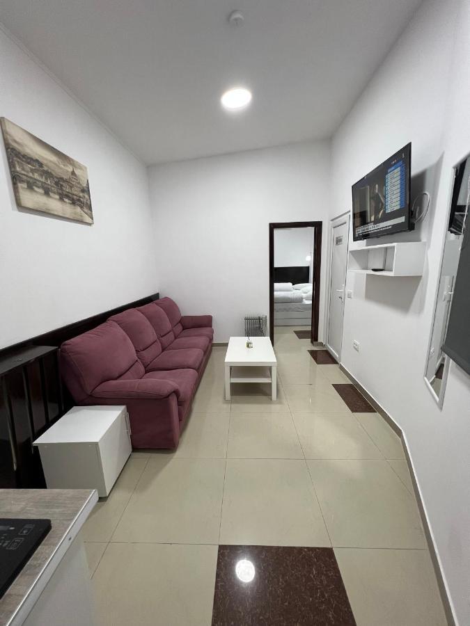 Hostel Casa Popa Nan Бухарест Экстерьер фото